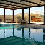 Holiday home Casa En De Uva Con Piscina Privada, Cubierta Y Climatizada La Degollada