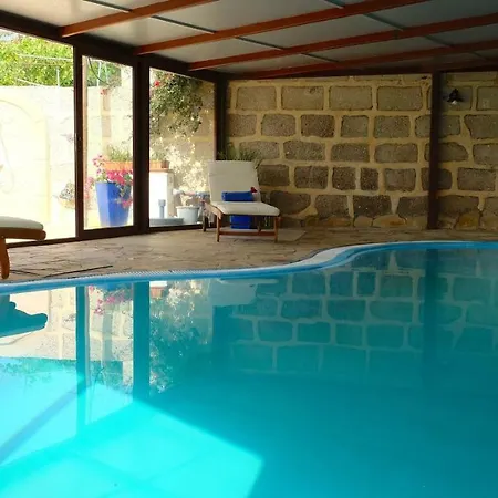 Casa En De Uva Con Piscina Privada, Cubierta Y Climatizada * La Degollada