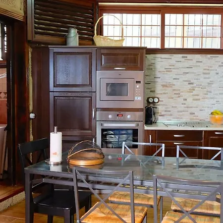 Casa En De Uva Con Piscina Privada, Cubierta Y Climatizada Dom wakacyjny *