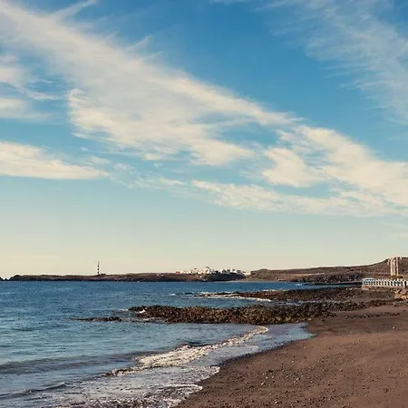 Casa En De Uva Con Piscina Privada, Cubierta Y Climatizada Dom wakacyjny *