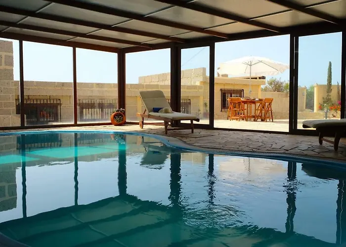 度假居 Casa En De Uva Con Piscina Privada, Cubierta Y Climatizada La Degollada