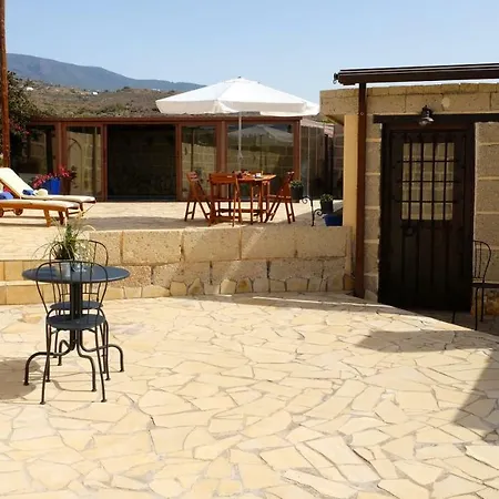 Vakantiehuis Casa En De Uva Con Piscina Privada, Cubierta Y Climatizada *