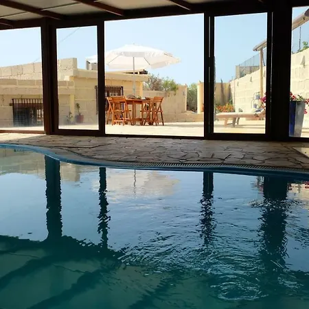 Casa En De Uva Con Piscina Privada, Cubierta Y Climatizada