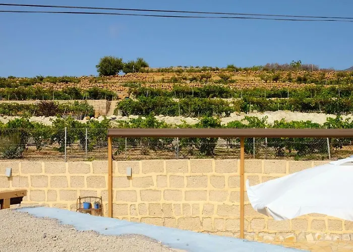 Casa En De Uva Con Piscina Privada, Cubierta Y Climatizada 度假居 La Degollada